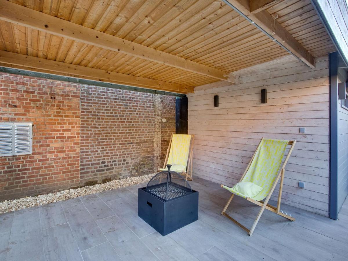 Modern Holiday Home In Scherpenheuvel With Infrared Sauna Bagian luar foto