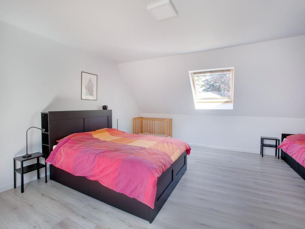 Modern Holiday Home In Scherpenheuvel With Infrared Sauna Bagian luar foto